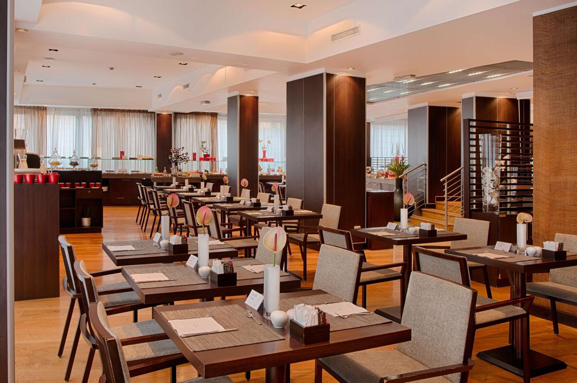 Nh Collection Giustiniano Hotel